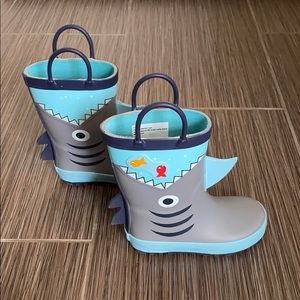 Cat & Jack - Shark Rain Boots - Size 8